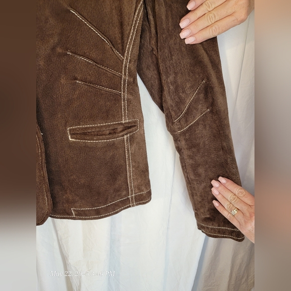 Wilsons Leather Brown Suede Jacket - Picture 5 of 17